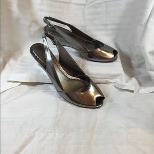 Woman’s shoes